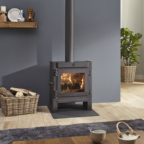 Dik Geurts Jannik Medium (low leg) wood burning stove