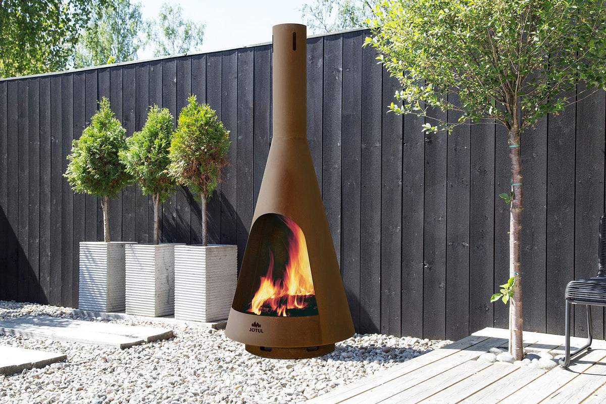 Jøtul Frøya Outdoor Wood Burning Fireplace