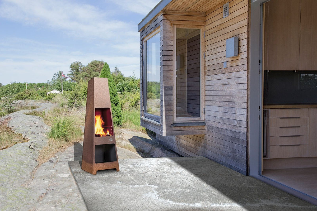 Jøtul Loke Outdoor Wood Burning Fireplace