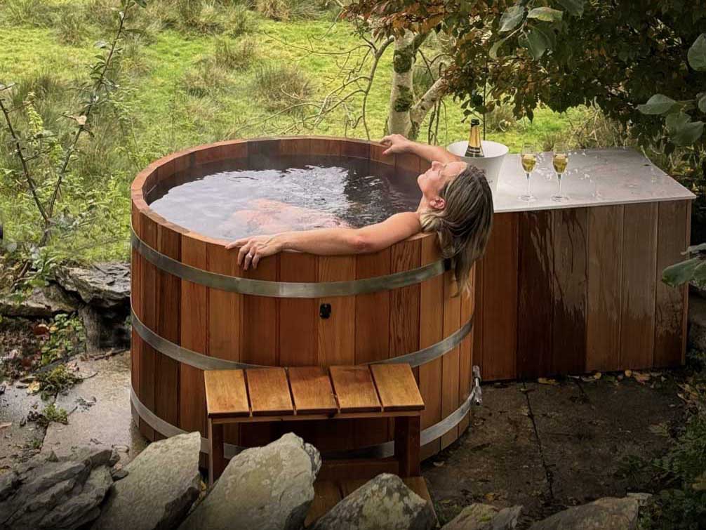 Ofuro Round Cedar Wood Hot Tub