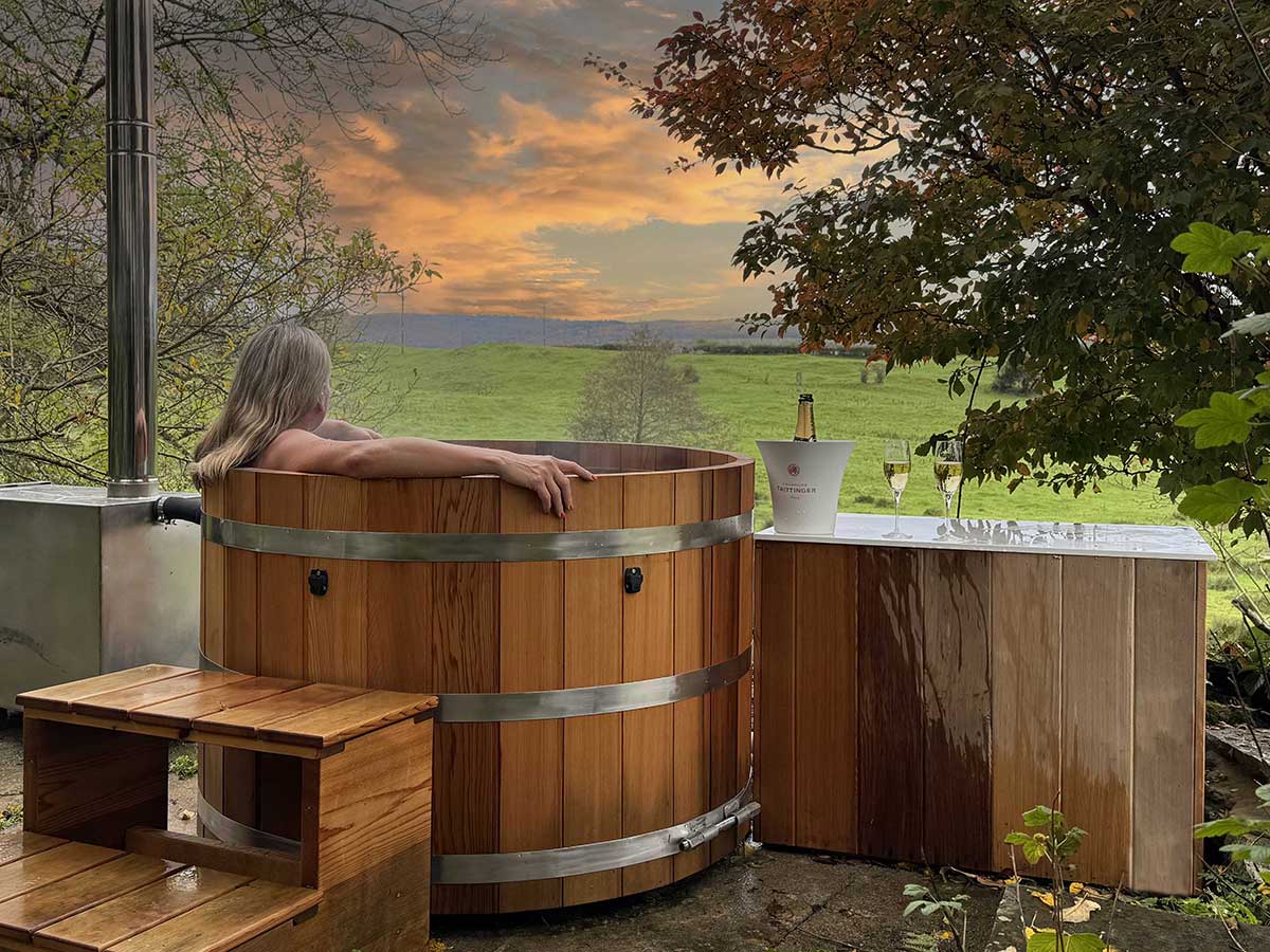 Ofuro Round Cedar Wood Hot Tub - Wood Fired Heater