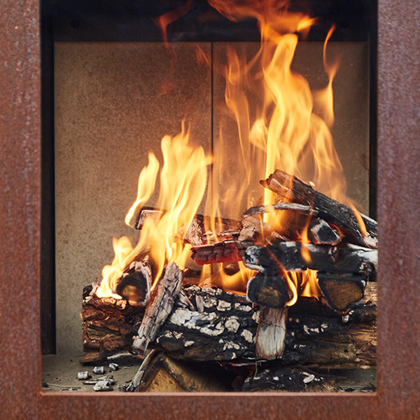 RB73 - Quaruba XXL Mobile - Weathered Premium Outdoor Chiminea and Wood Stove