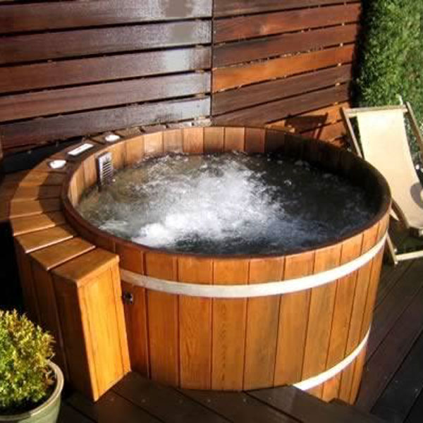 Northern Lights Classic Ht4 Cedar Wood Hot Tub With Deluxe Pack Firehouse